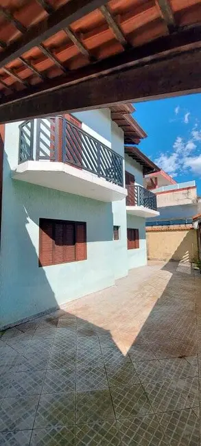 Casa com 5 quartos à venda, 267m2 em Peruibe - SP - imagem 6 Foto 6 de Casa com 5 quartos à venda, 267m2 em Peruibe - SP