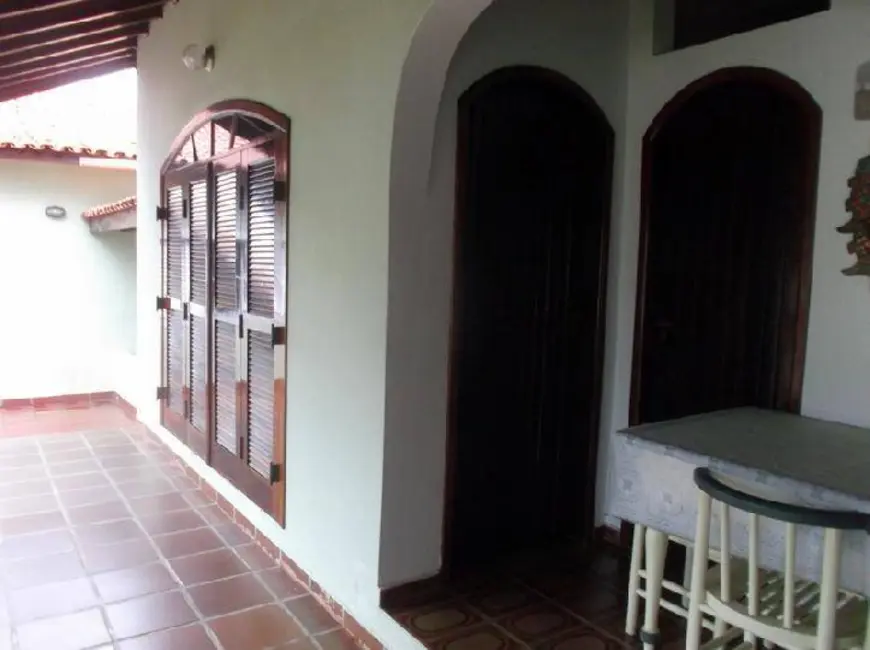 Foto 3 de Casa com 5 quartos à venda, 750m2 em Peruibe - SP