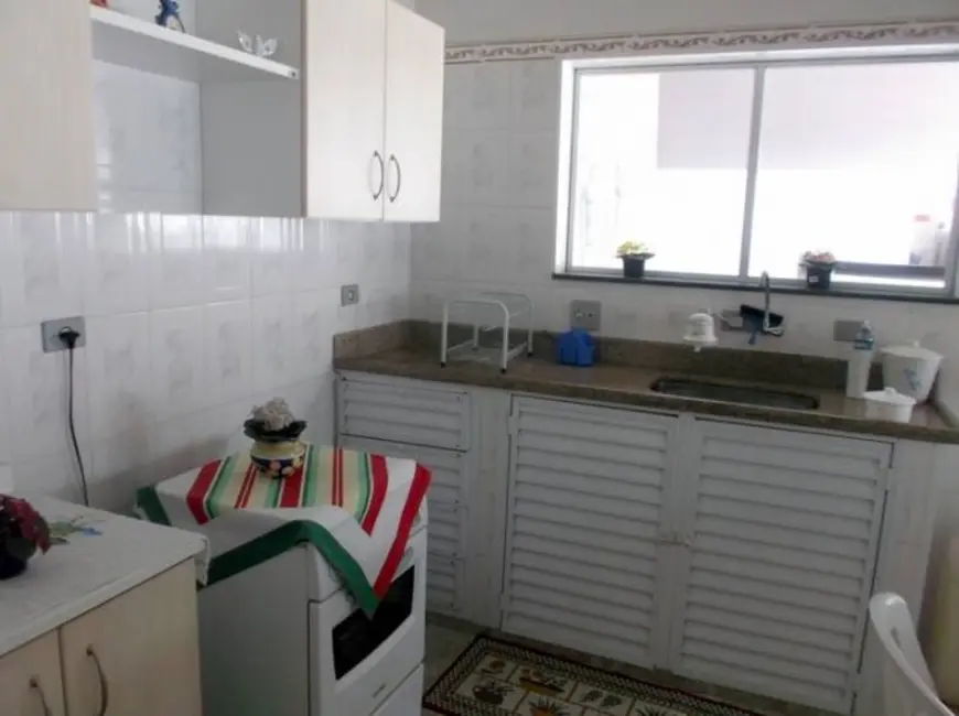 Apartamento à venda em Peruibe - SP - imagem 6 Foto 6 de Apartamento à venda em Peruibe - SP