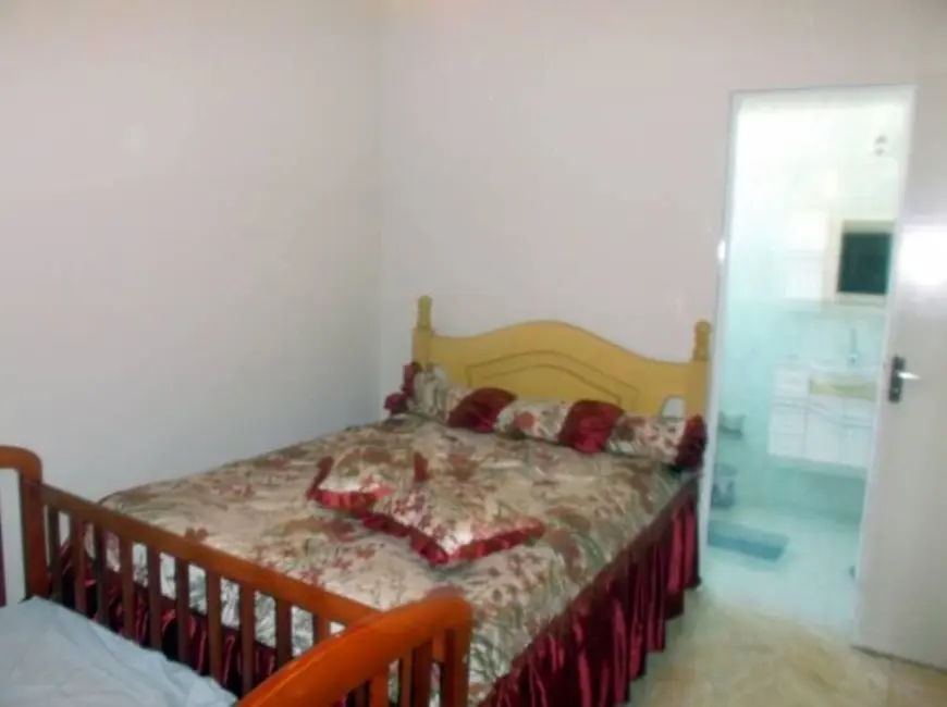 Foto 10 de Apartamento à venda em Peruibe - SP