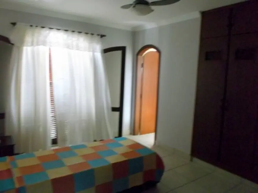 Casa com 5 quartos à venda em Peruibe - SP - imagem 5 Foto 5 de Casa com 5 quartos à venda em Peruibe - SP