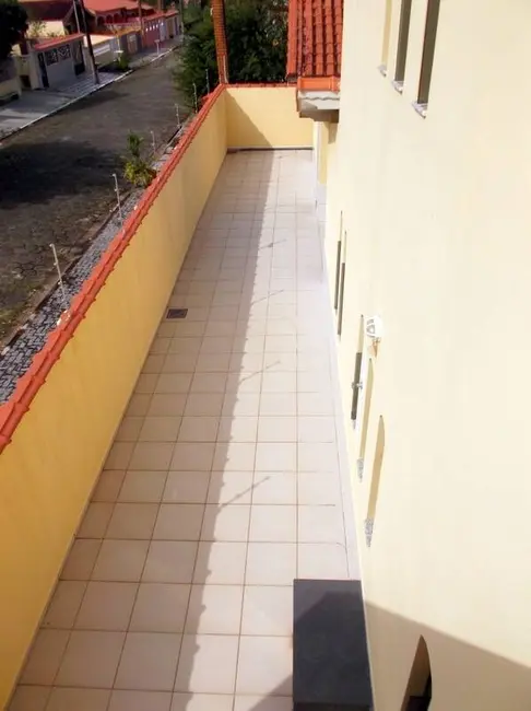 Sobrado com 5 quartos à venda, 336m2 em Peruibe - SP - imagem 7 Foto 7 de Sobrado com 5 quartos à venda, 336m2 em Peruibe - SP