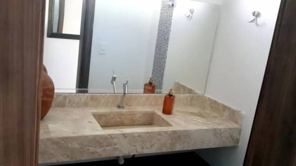 Casa com 4 quartos à venda, 600002m2 em Peruibe - SP - imagem 9 Foto 9 de Casa com 4 quartos à venda, 600002m2 em Peruibe - SP