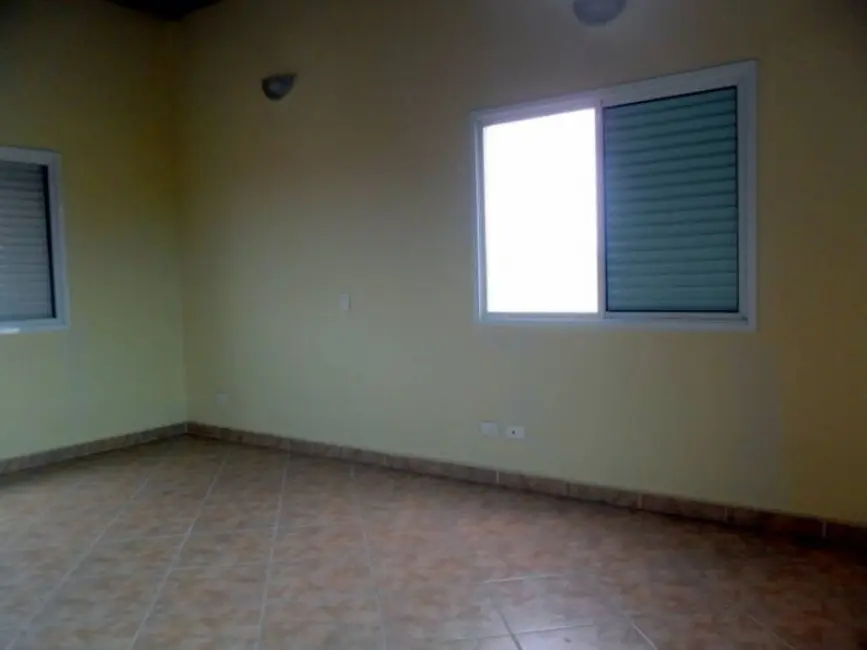 Sobrado com 5 quartos à venda, 576m2 em Peruibe - SP - imagem 9 Foto 9 de Sobrado com 5 quartos à venda, 576m2 em Peruibe - SP