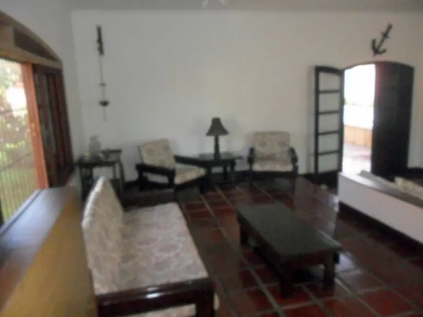 Casa com 4 quartos à venda, 560m2 em Peruibe - SP - imagem 7 Foto 7 de Casa com 4 quartos à venda, 560m2 em Peruibe - SP