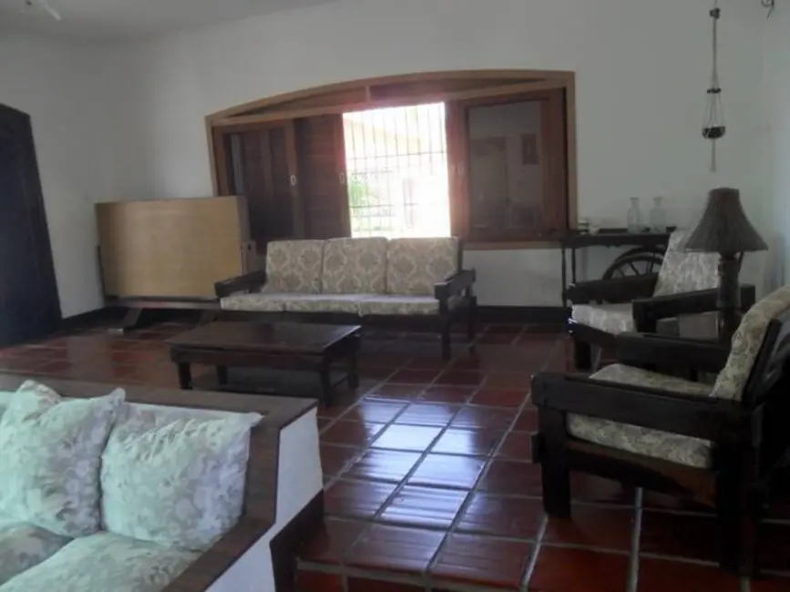 Casa com 4 quartos à venda, 560m2 em Peruibe - SP - imagem 8 Foto 8 de Casa com 4 quartos à venda, 560m2 em Peruibe - SP