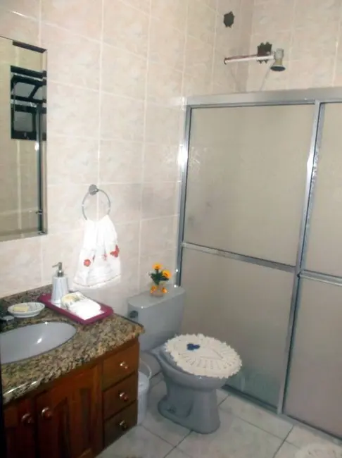 Casa com 4 quartos à venda, 350m2 em Peruibe - SP - imagem 9 Foto 9 de Casa com 4 quartos à venda, 350m2 em Peruibe - SP