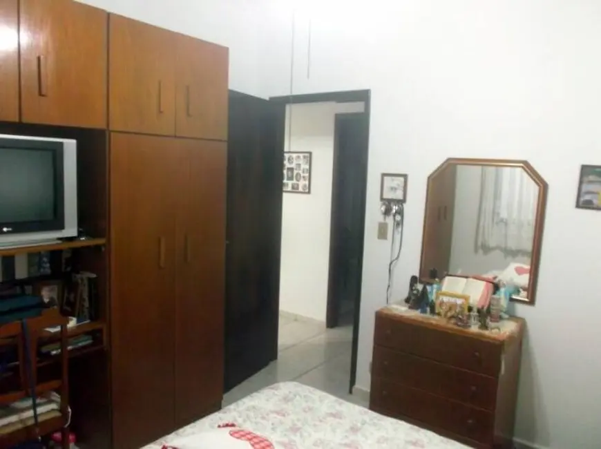 Casa com 4 quartos à venda, 350m2 em Peruibe - SP - imagem 8 Foto 8 de Casa com 4 quartos à venda, 350m2 em Peruibe - SP