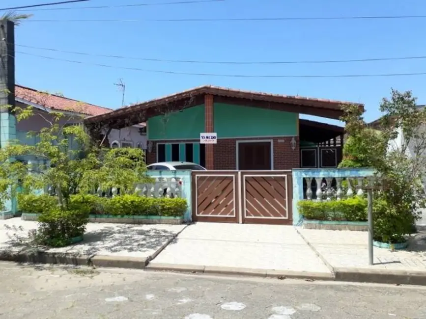Foto 1 de Casa com 4 quartos à venda, 825m2 em Peruibe - SP