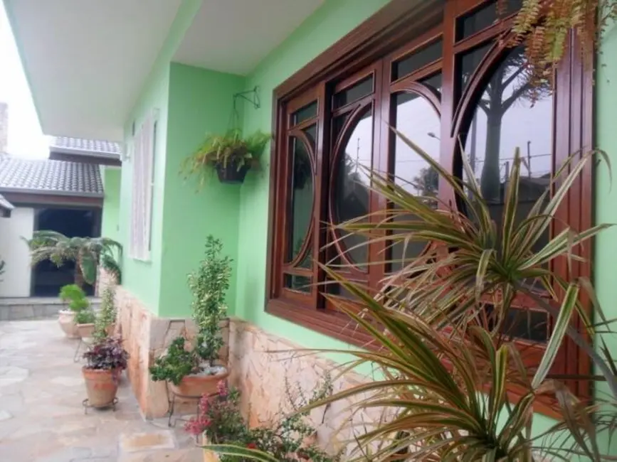 Casa com 6 quartos à venda, 337m2 em Peruibe - SP - imagem 9 Foto 9 de Casa com 6 quartos à venda, 337m2 em Peruibe - SP