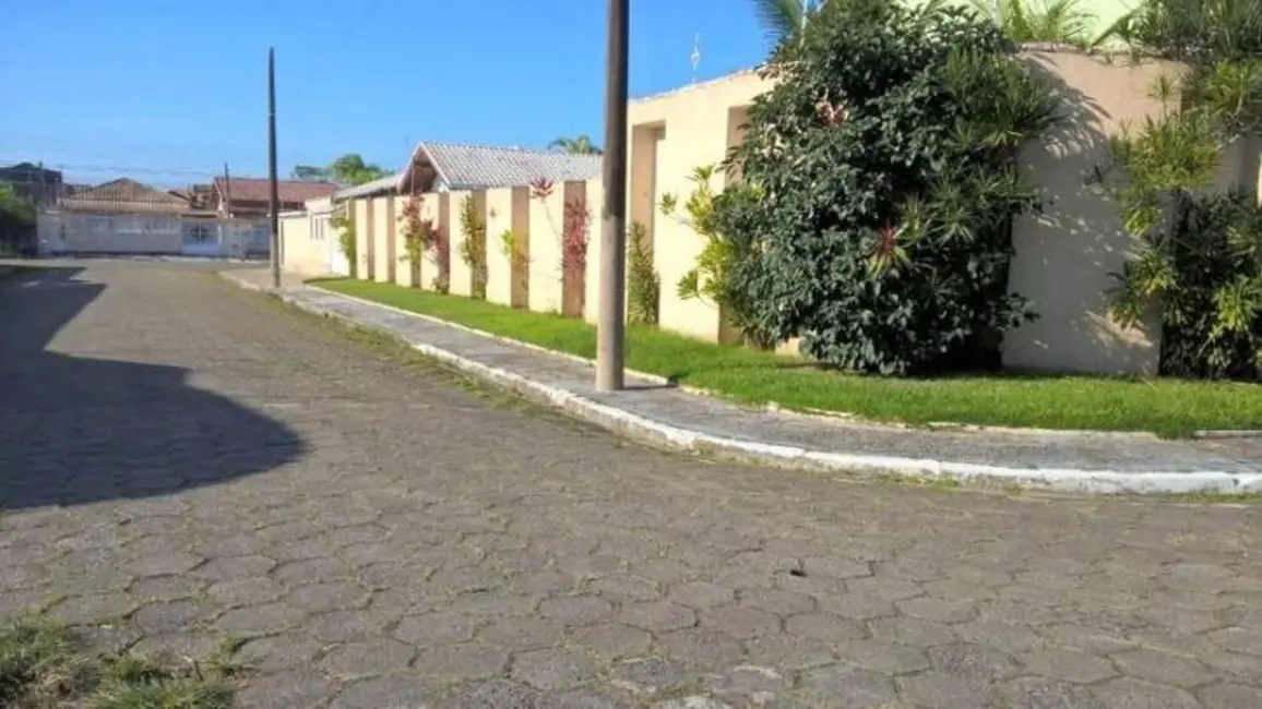 Casa com 3 quartos à venda, 530m2 em Peruibe - SP - imagem 6 Foto 6 de Casa com 3 quartos à venda, 530m2 em Peruibe - SP