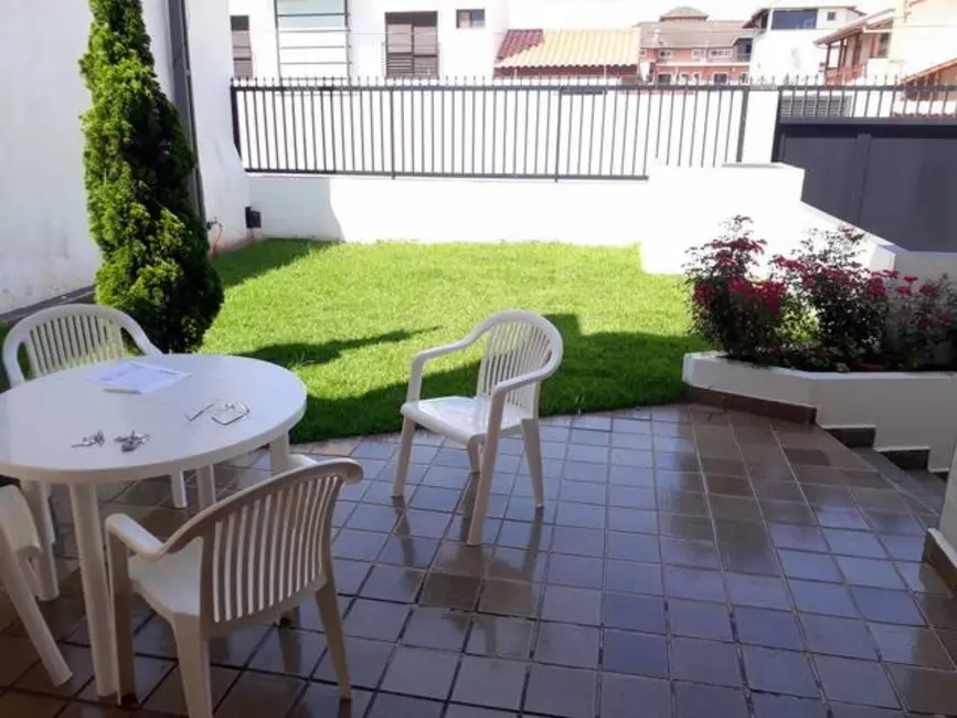 Casa com 3 quartos à venda, 360m2 em Peruibe - SP - imagem 7 Foto 7 de Casa com 3 quartos à venda, 360m2 em Peruibe - SP