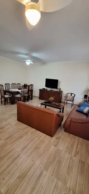 Casa com 3 quartos à venda, 250m2 em Peruibe - SP - imagem 5 Foto 5 de Casa com 3 quartos à venda, 250m2 em Peruibe - SP