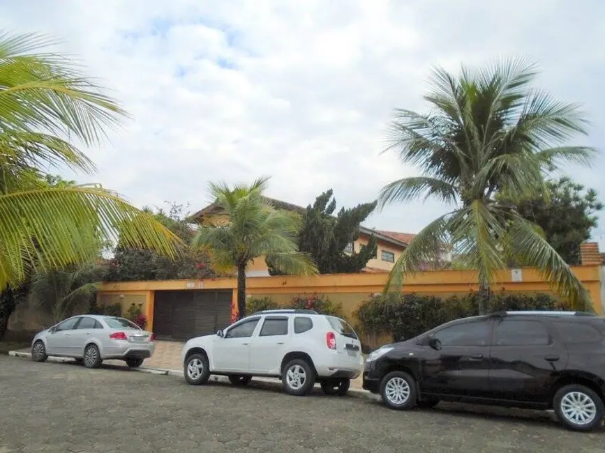 Foto 1 de Casa com 4 quartos à venda, 398m2 em Peruibe - SP