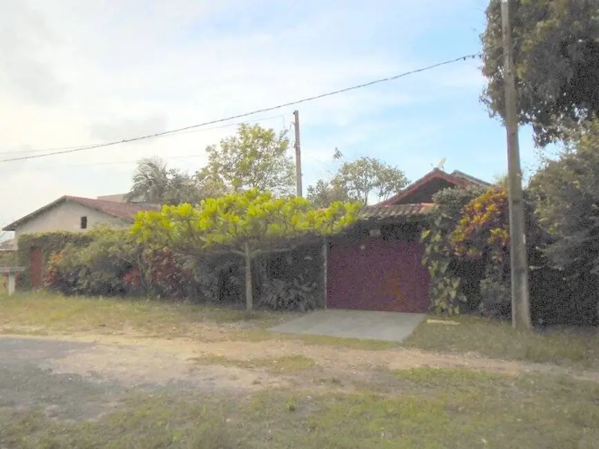 Foto 4 de Casa com 3 quartos à venda, 633m2 em Peruibe - SP