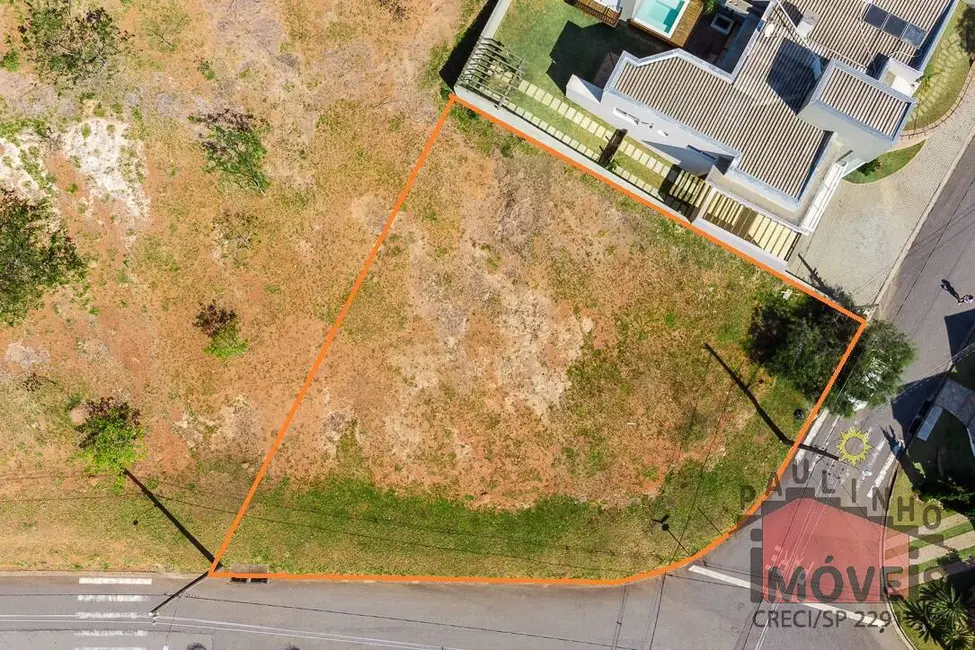 Foto 2 de Terreno / Lote à venda, 550m2 em Residencial Fazenda Serrinha, Itatiba - SP