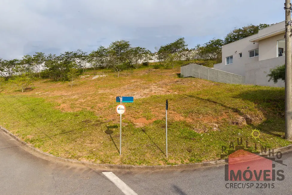 Foto 1 de Terreno / Lote à venda, 550m2 em Residencial Fazenda Serrinha, Itatiba - SP