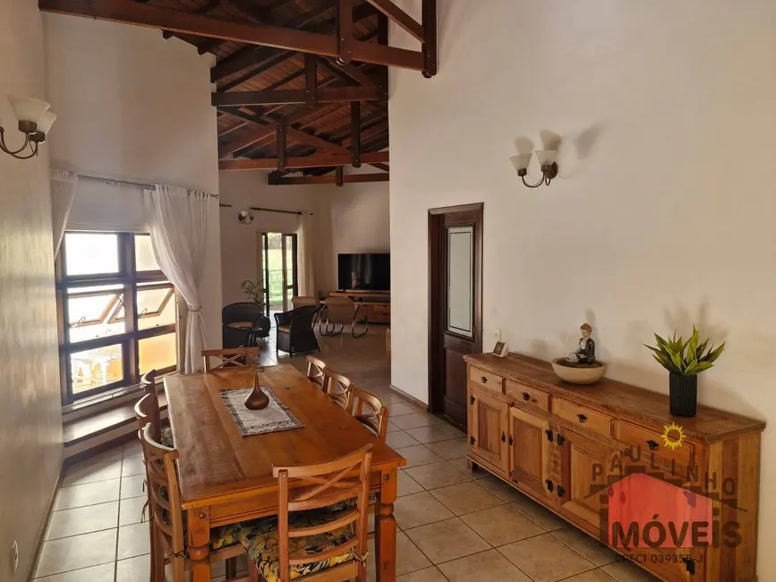 Chácara com 3 quartos à venda em Recanto Princesa da Colina, Itatiba - SP - imagem 8 Foto 8 de Chácara com 3 quartos à venda em Recanto Princesa da Colina, Itatiba - SP