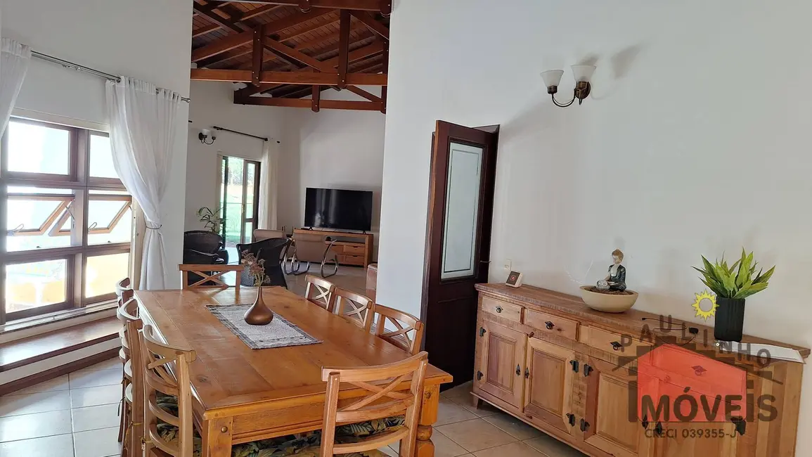 Chácara com 3 quartos à venda em Recanto Princesa da Colina, Itatiba - SP - imagem 3 Foto 3 de Chácara com 3 quartos à venda em Recanto Princesa da Colina, Itatiba - SP