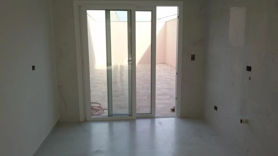 Foto 9 de Sobrado com 3 quartos à venda, 110m2 em Pontal Do Parana - PR