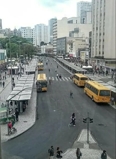 Foto 2 de Apartamento com 2 quartos à venda, 90m2 em Centro, Curitiba - PR