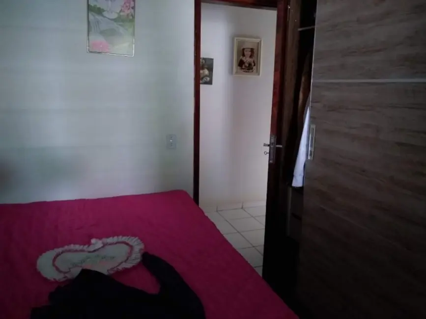 Foto 2 de Casa com 3 quartos à venda, 320m2 em Colombo - PR