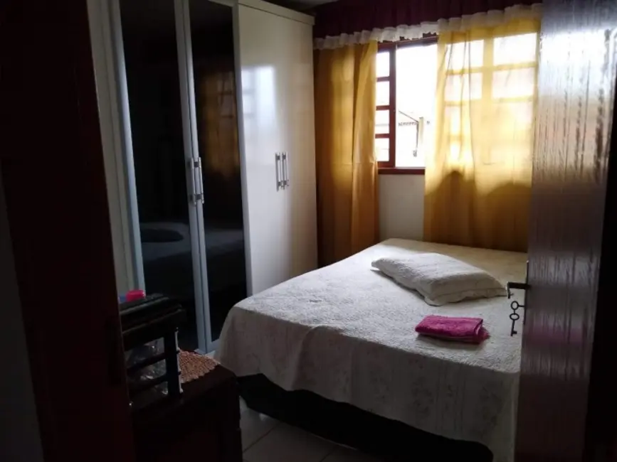 Foto 8 de Casa com 3 quartos à venda, 320m2 em Colombo - PR