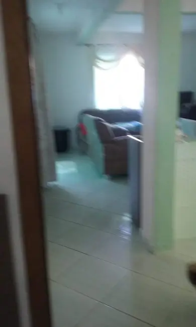 Foto 2 de Casa com 2 quartos à venda, 120m2 em Ganchinho, Curitiba - PR