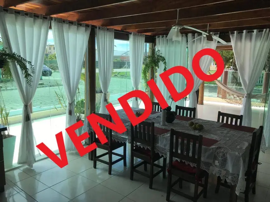 Foto 1 de Casa com 5 quartos à venda, 240m2 em Ipanema, Pontal Do Parana - PR