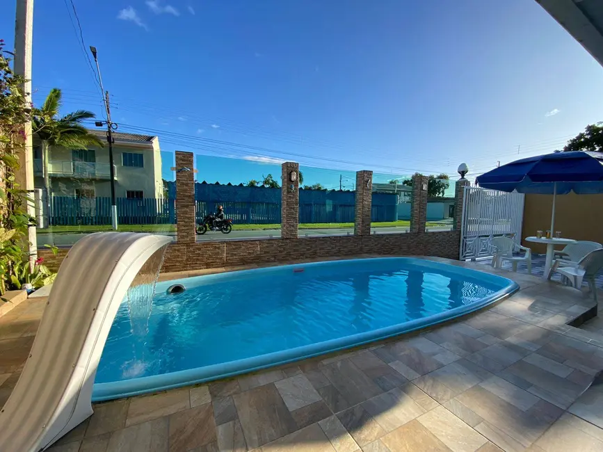 Foto 1 de Casa com 4 quartos à venda, 190m2 em Ipanema, Pontal Do Parana - PR