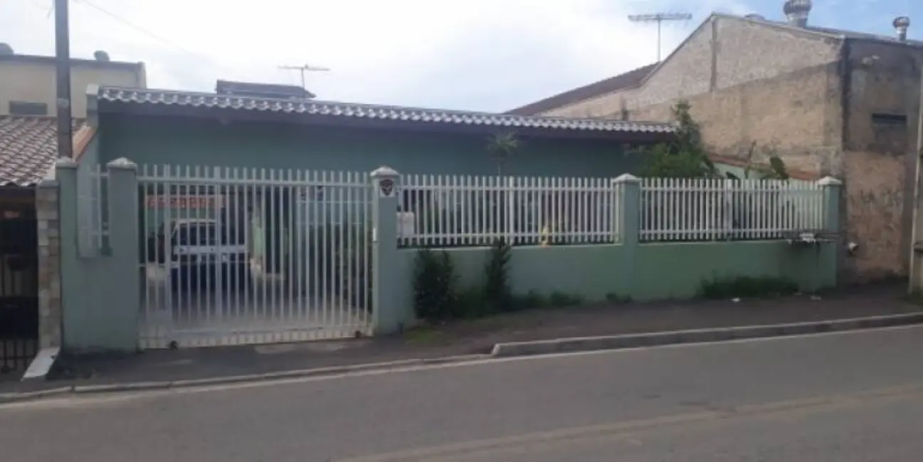 Casa com 5 quartos à venda, 408m2 em Colombo - PR - imagem 9 Foto 9 de Casa com 5 quartos à venda, 408m2 em Colombo - PR