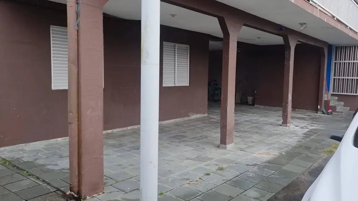 Foto 3 de Casa com 7 quartos à venda, 447m2 em Pontal Do Parana - PR