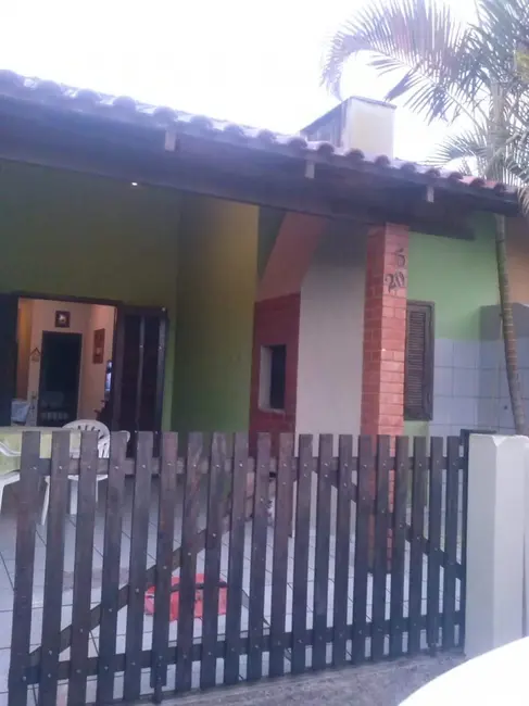 Foto 3 de Casa com 3 quartos à venda, 120m2 em Ipanema, Pontal Do Parana - PR