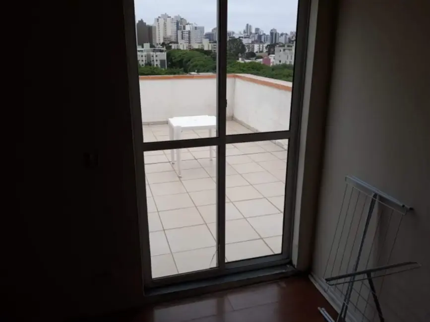 Cobertura com 3 quartos à venda e para alugar, 119m2 em Portão, Curitiba - PR - imagem 8 Foto 8 de Cobertura com 3 quartos à venda e para alugar, 119m2 em Portão, Curitiba - PR