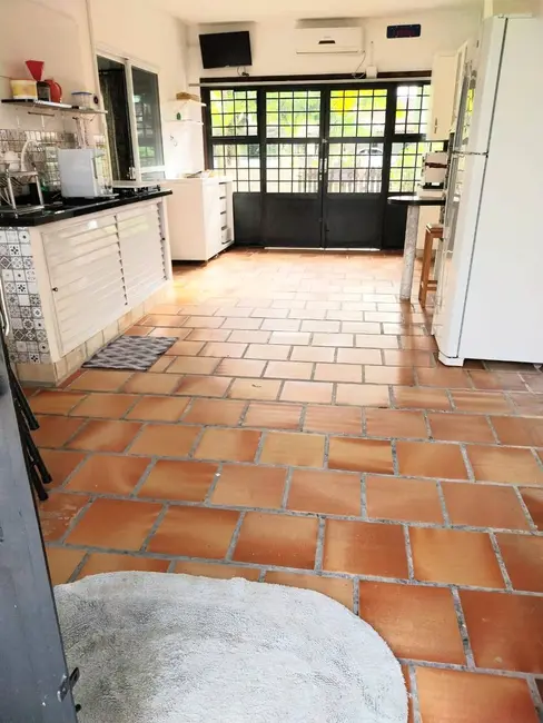 Foto 9 de Casa com 3 quartos à venda, 372m2 em Pontal Do Parana - PR