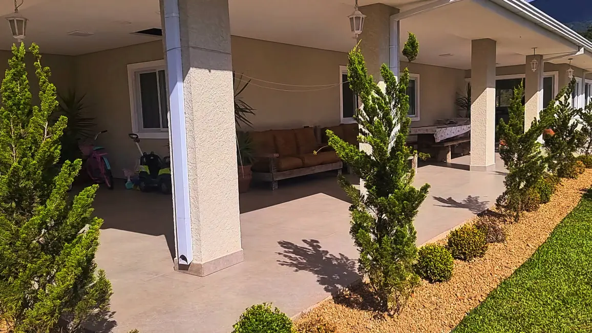 Chácara com 6 quartos à venda, 160000m2 em Paranagua - PR - imagem 5 Foto 5 de Chácara com 6 quartos à venda, 160000m2 em Paranagua - PR