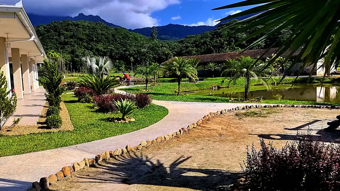 Chácara com 6 quartos à venda, 160000m2 em Paranagua - PR - imagem 4 Foto 4 de Chácara com 6 quartos à venda, 160000m2 em Paranagua - PR