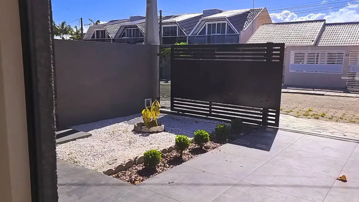 Foto 4 de Casa com 3 quartos à venda, 106m2 em Pontal Do Parana - PR