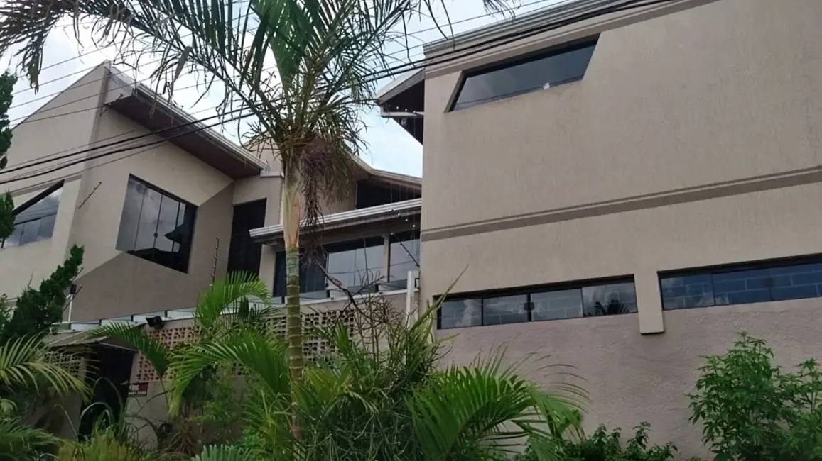 Foto 6 de Casa com 6 quartos à venda, 253m2 em Capão da Imbuia, Curitiba - PR