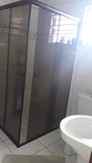 Casa com 3 quartos à venda, 180m2 em Parque São João, Paranagua - PR - imagem 8 Foto 8 de Casa com 3 quartos à venda, 180m2 em Parque São João, Paranagua - PR