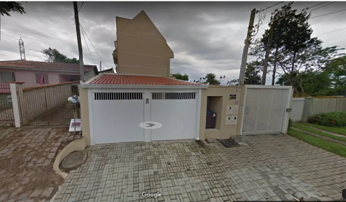 Casa com 3 quartos à venda, 197m2 em São Braz, Curitiba - PR - imagem 6 Foto 6 de Casa com 3 quartos à venda, 197m2 em São Braz, Curitiba - PR