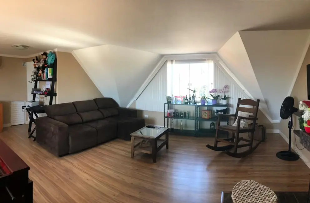 Foto 1 de Casa com 3 quartos à venda, 197m2 em São Braz, Curitiba - PR