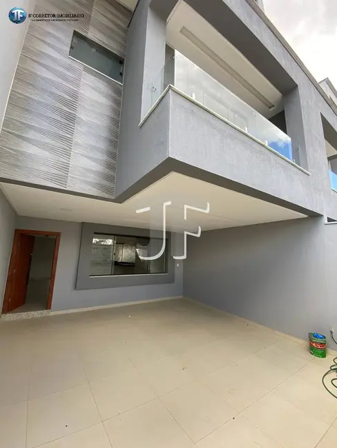 Foto 2 de Casa com 3 quartos à venda, 140m2 em Veneza, Ipatinga - MG