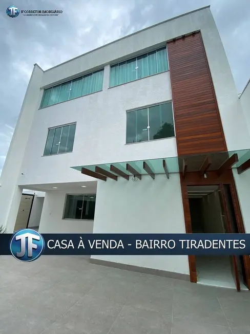 Foto 1 de Casa com 3 quartos à venda, 329m2 em Tiradentes, Ipatinga - MG