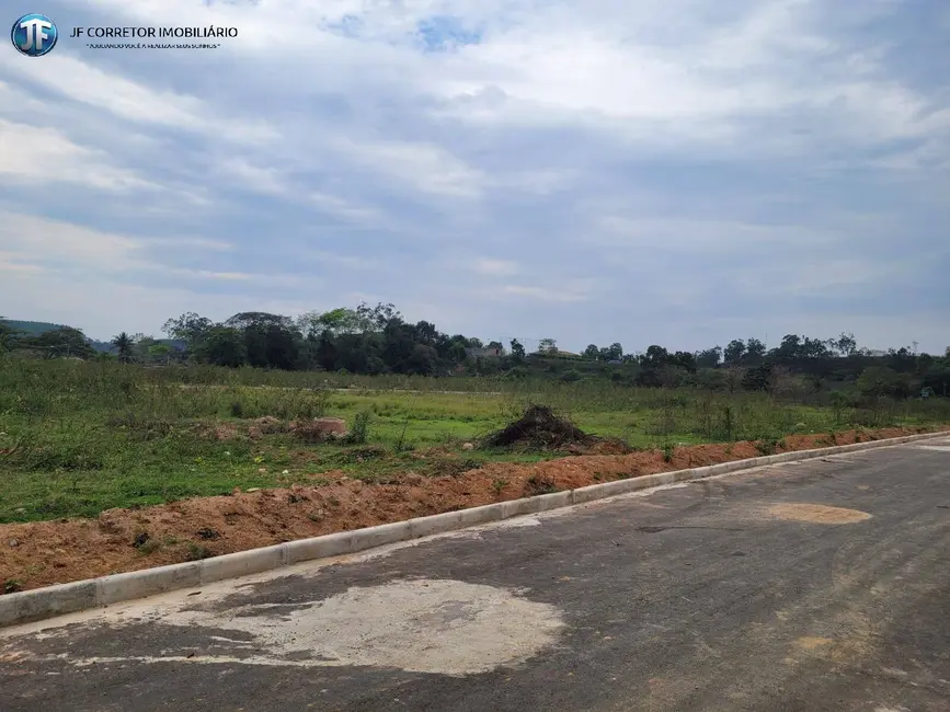Foto 9 de Terreno / Lote à venda, 200m2 em Caratinga - MG
