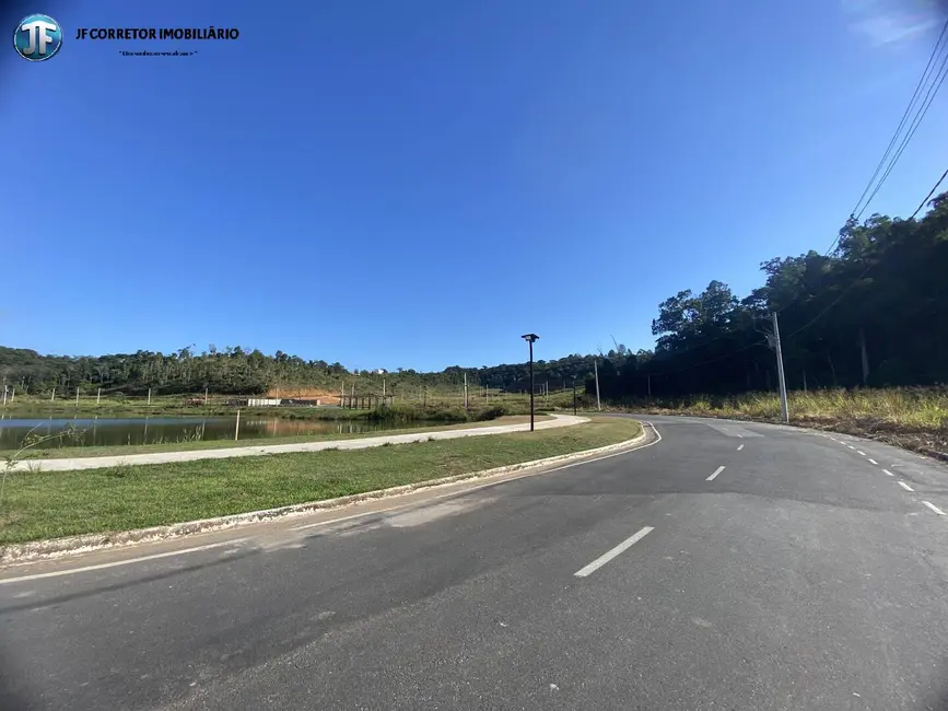 Foto 1 de Terreno / Lote à venda, 360m2 em Santana Do Paraiso - MG
