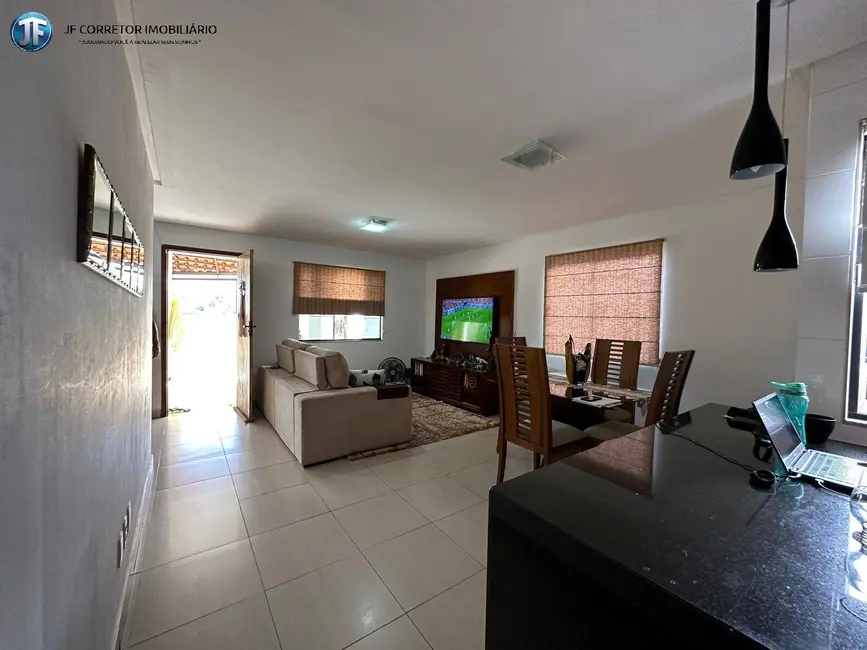 Foto 2 de Casa com 3 quartos à venda, 122m2 em Santana Do Paraiso - MG