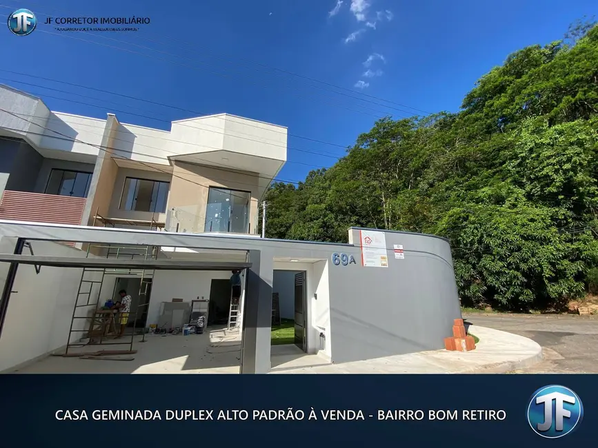 Foto 1 de Casa com 3 quartos à venda, 126m2 em Bom Retiro, Ipatinga - MG