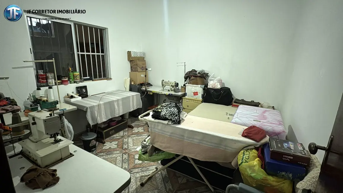 Casa com 3 quartos à venda, 266m2 em Limoeiro, Ipatinga - MG - imagem 1 Foto 1 de Casa com 3 quartos à venda, 266m2 em Limoeiro, Ipatinga - MG