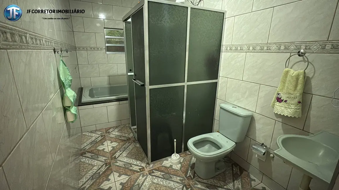 Casa com 3 quartos à venda, 266m2 em Limoeiro, Ipatinga - MG - imagem 8 Foto 8 de Casa com 3 quartos à venda, 266m2 em Limoeiro, Ipatinga - MG